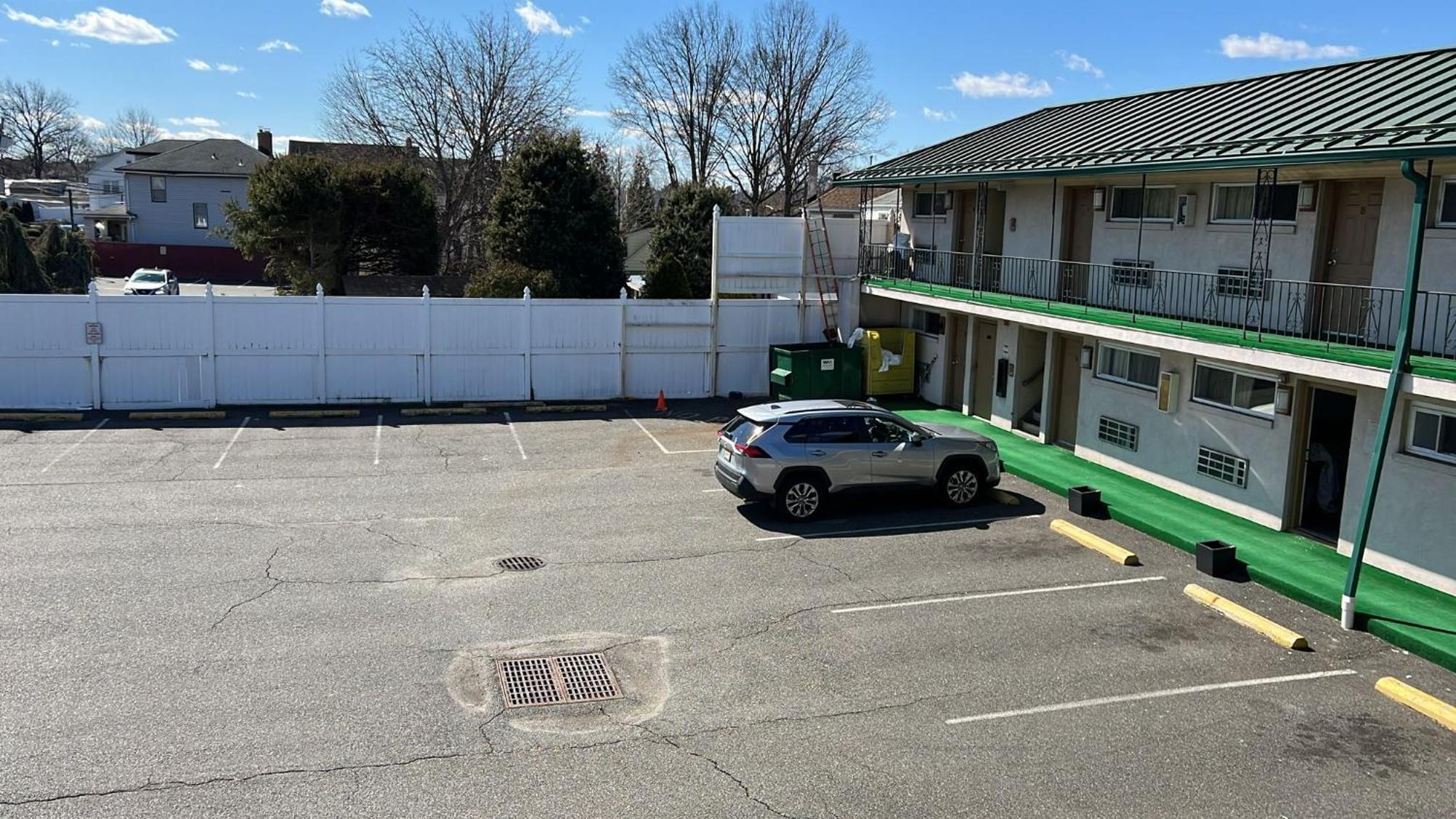 Winslow Motel ลินด์เฮิร์สท ภายนอก รูปภาพ