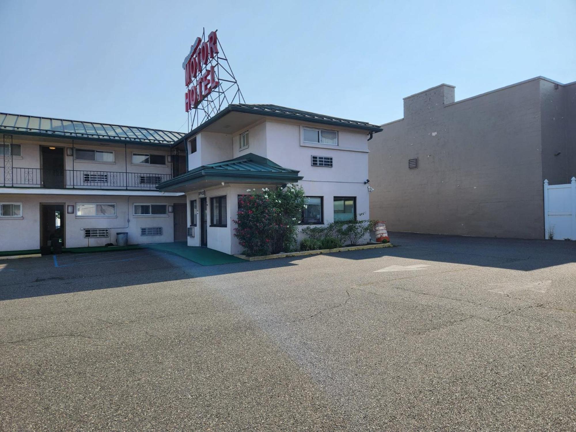 Winslow Motel ลินด์เฮิร์สท ภายนอก รูปภาพ